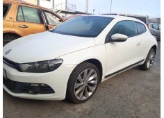 VOLKSWAGEN SCIROCCO (137)