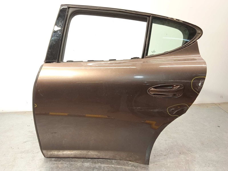 Recambio de puerta trasera izquierda para porsche panamera 4 s referencia OEM IAM 97053201100  97053201100GRV