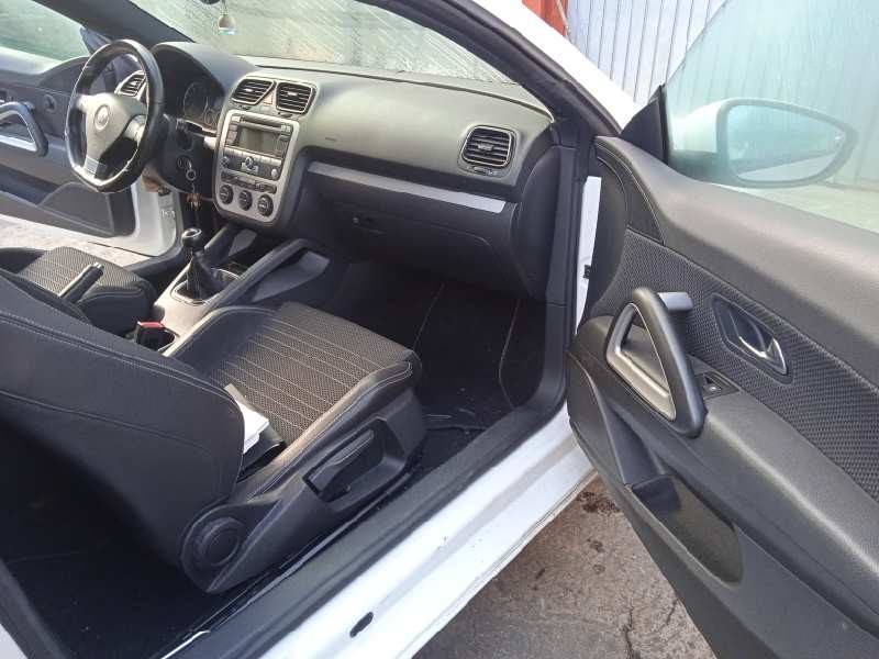 volkswagen scirocco (137) del año 2008