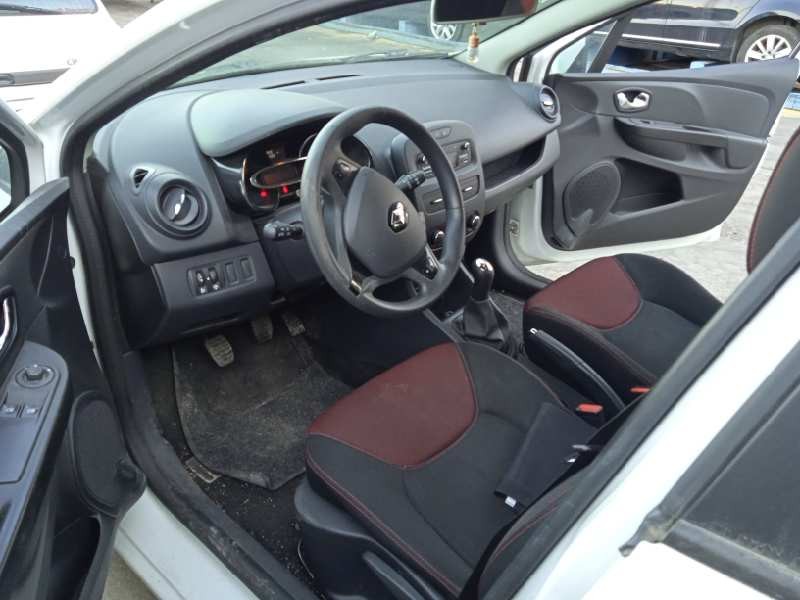 renault clio iv del año 2014