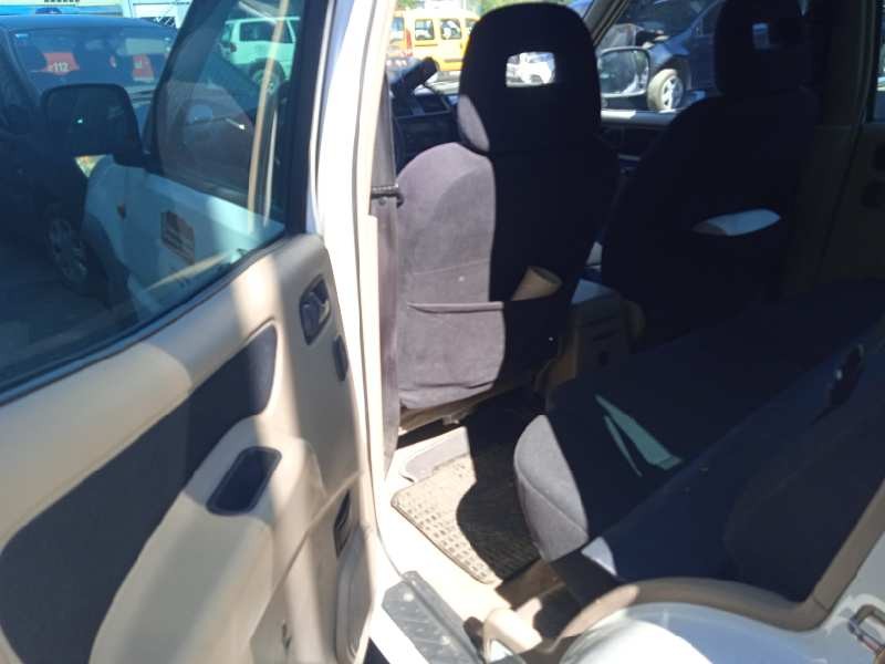 nissan terrano/terrano.ii (r20) del año 2003