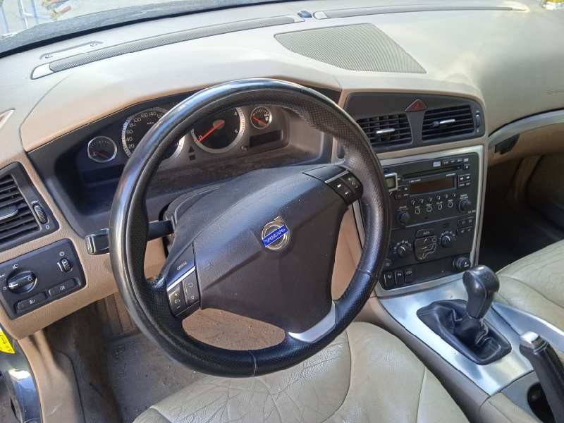 volvo xc70 del año 2006