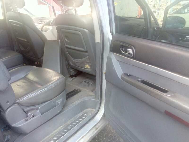 ssangyong rodius del año 2006