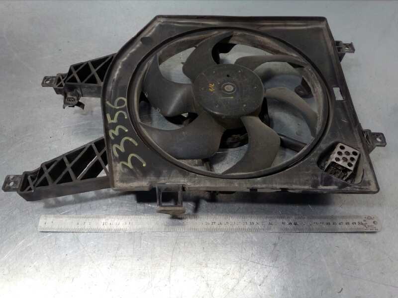 Recambio de electroventilador para renault twingo acces referencia OEM IAM 7701068310  
