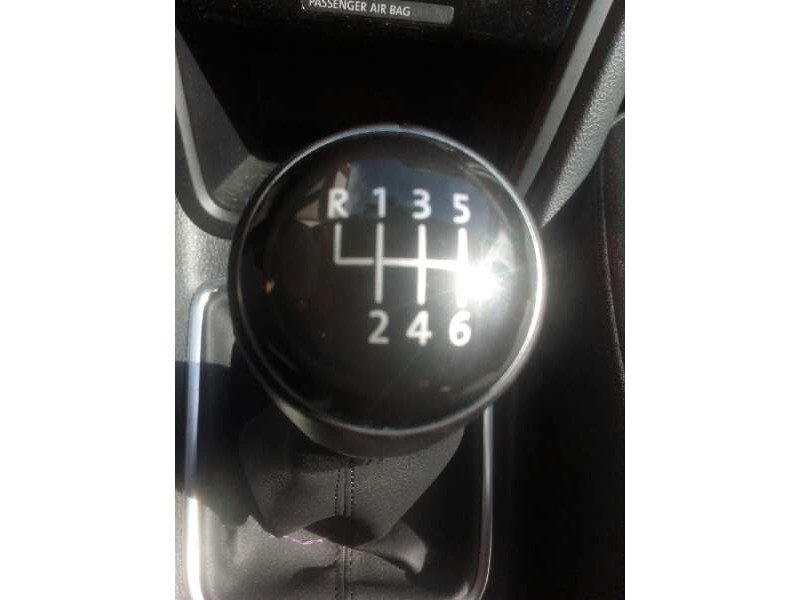 volkswagen sharan (7n2) del año 2015