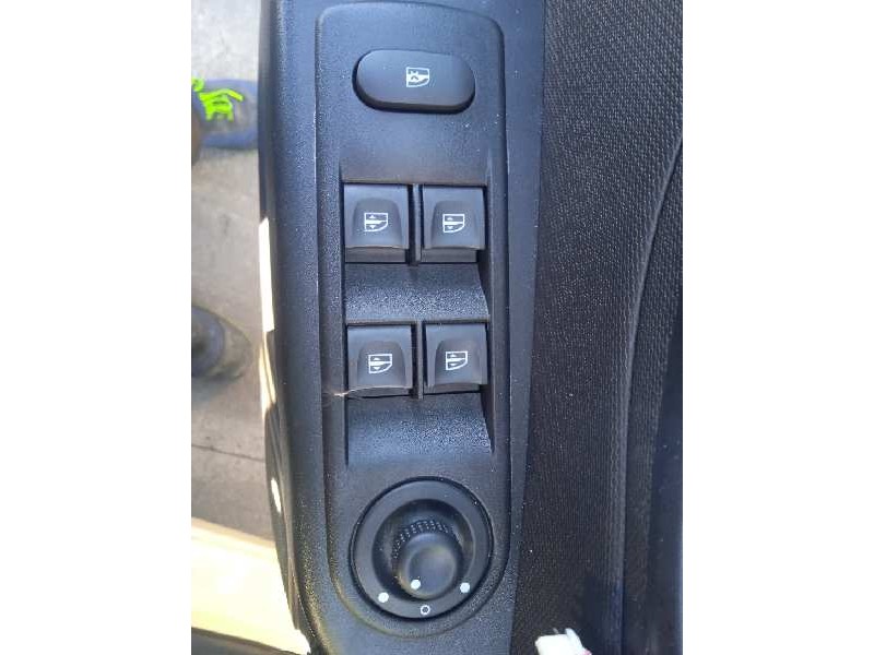 renault captur del año 2015