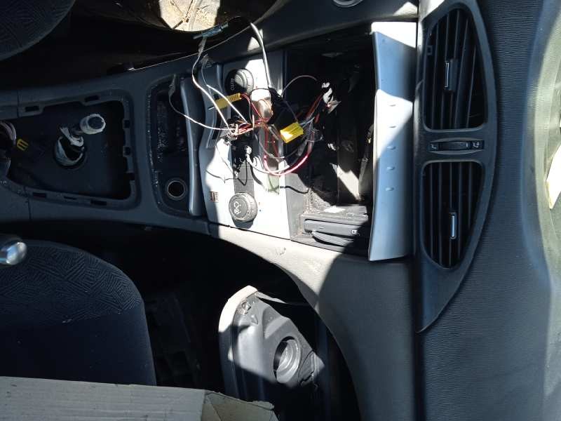 renault laguna ii (bg0) del año 2002