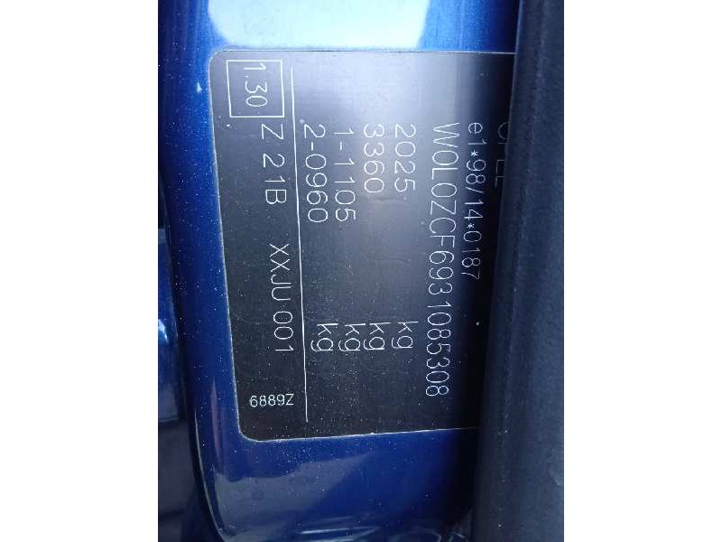 opel vectra c berlina del año 2003