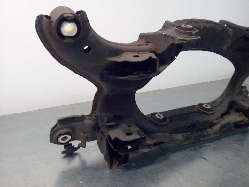 Recambio de puente trasero para land rover evoque hse referencia OEM IAM LR096550  