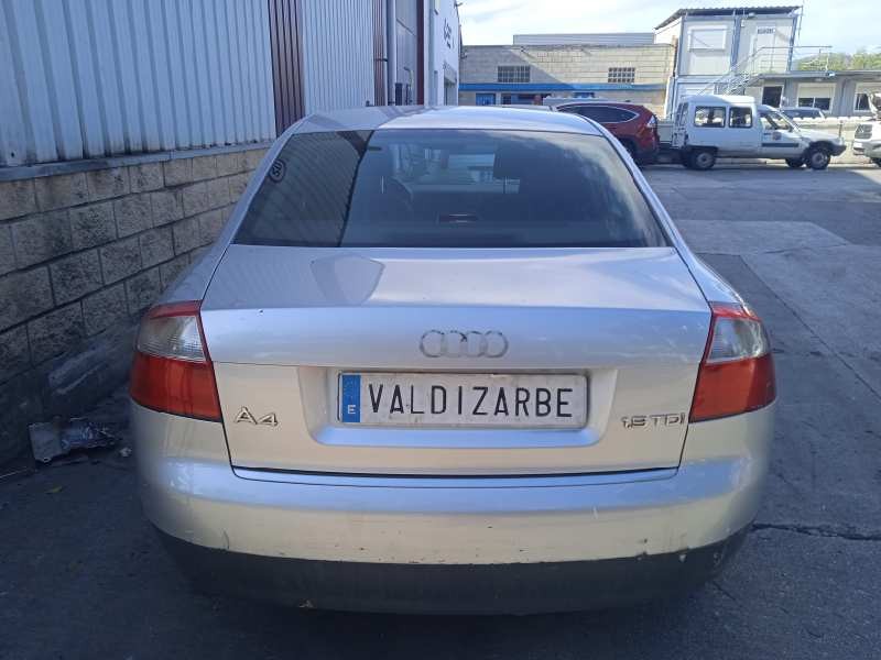 audi a4 berlina (8e) del año 2003