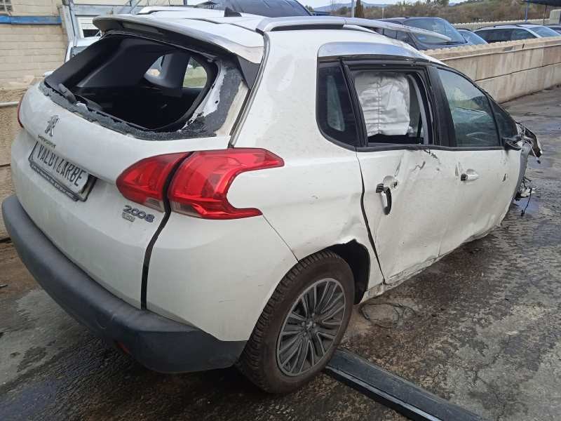 peugeot 2008 (--.2013) del año 2015