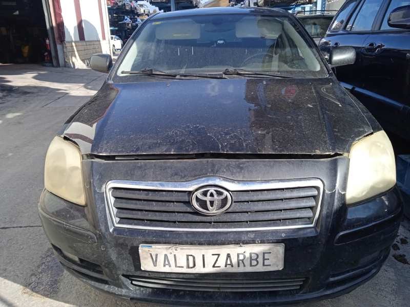 toyota avensis berlina (t25) del año 2006