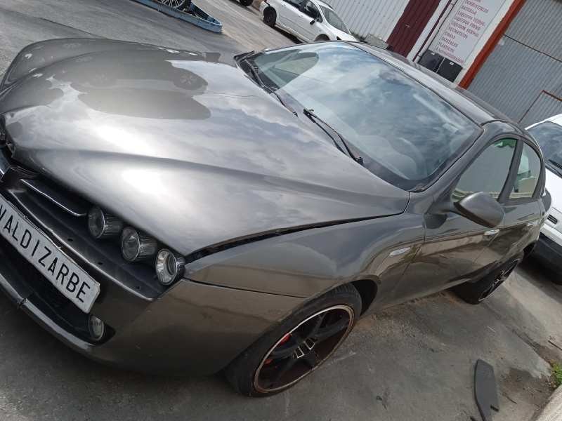alfa romeo 159 (140) del año 2006