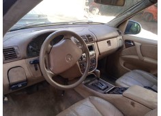 mercedes-benz clase m (w163) del año 2000 2