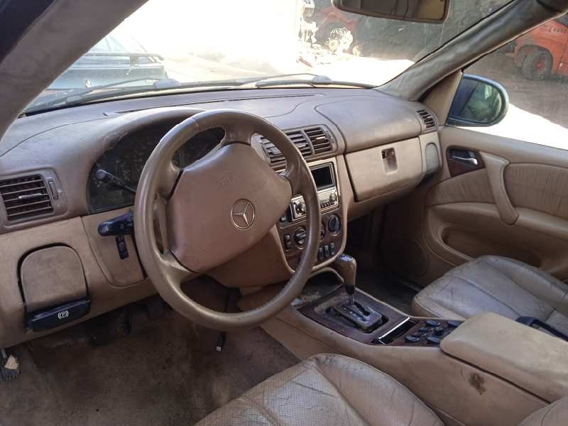 mercedes-benz clase m (w163) del año 2000
