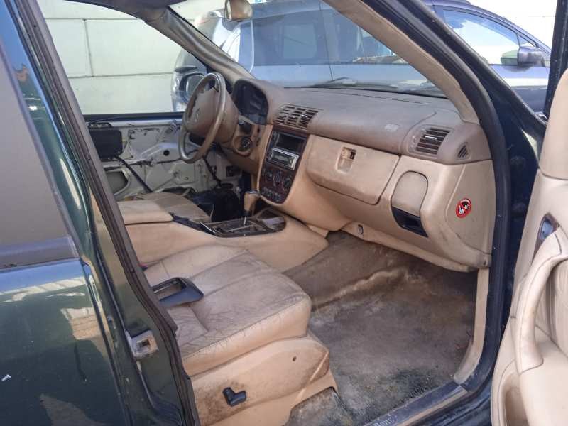 mercedes-benz clase m (w163) del año 2000