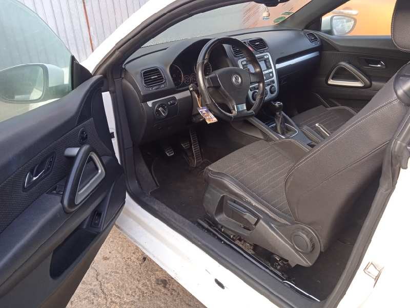 volkswagen scirocco (137) del año 2008
