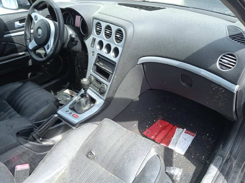 alfa romeo 159 (140) del año 2006