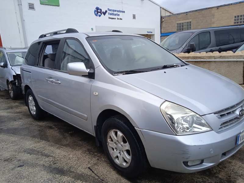 kia carnival del año 2010
