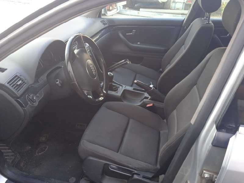 audi a4 berlina (8e) del año 2003