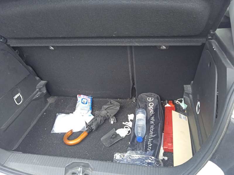 opel corsa e del año 2017