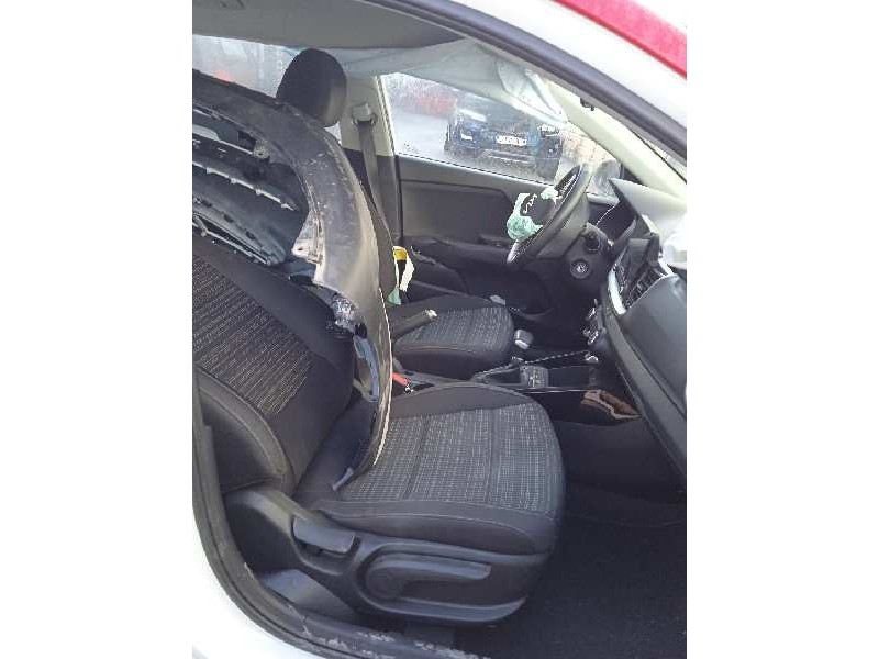 kia stonic (ybcuv) del año 2021