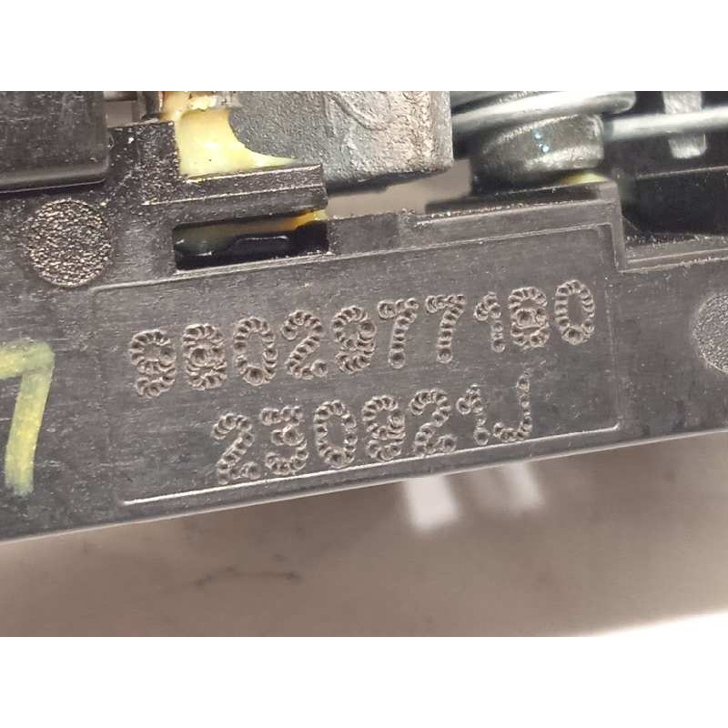 Recambio de maneta exterior delantera derecha para citroën berlingo 1.5 blue-hdi fap referencia OEM IAM 9802977180  