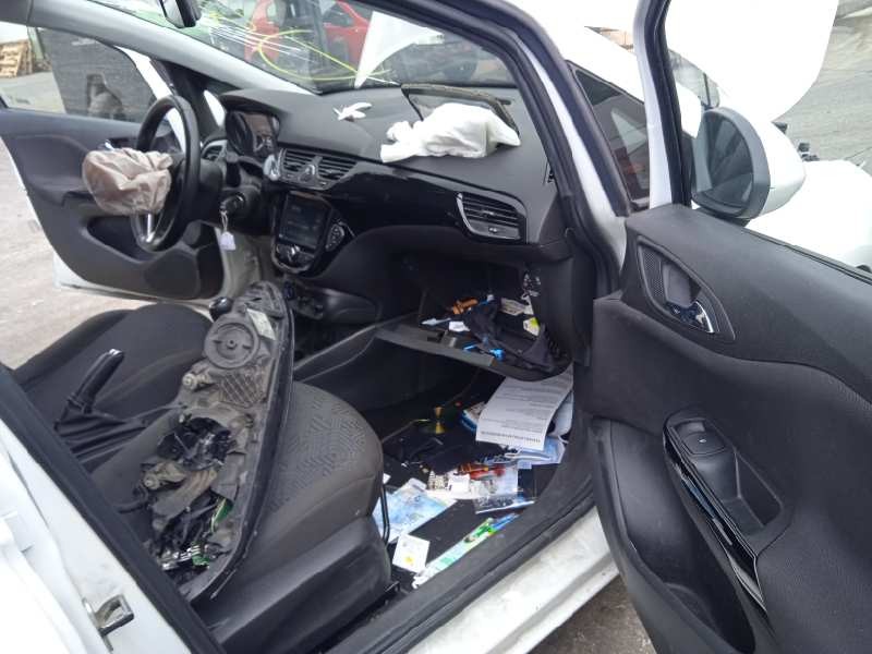 opel corsa e del año 2017