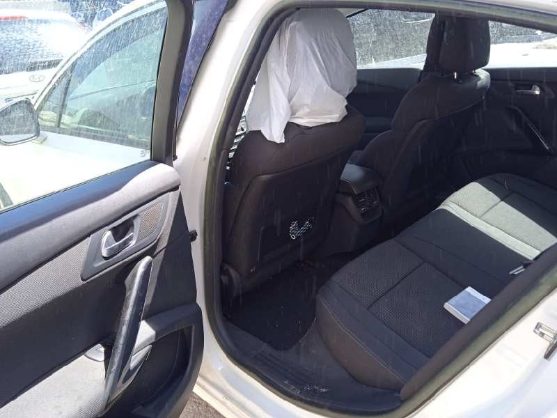 peugeot 508 del año 2012