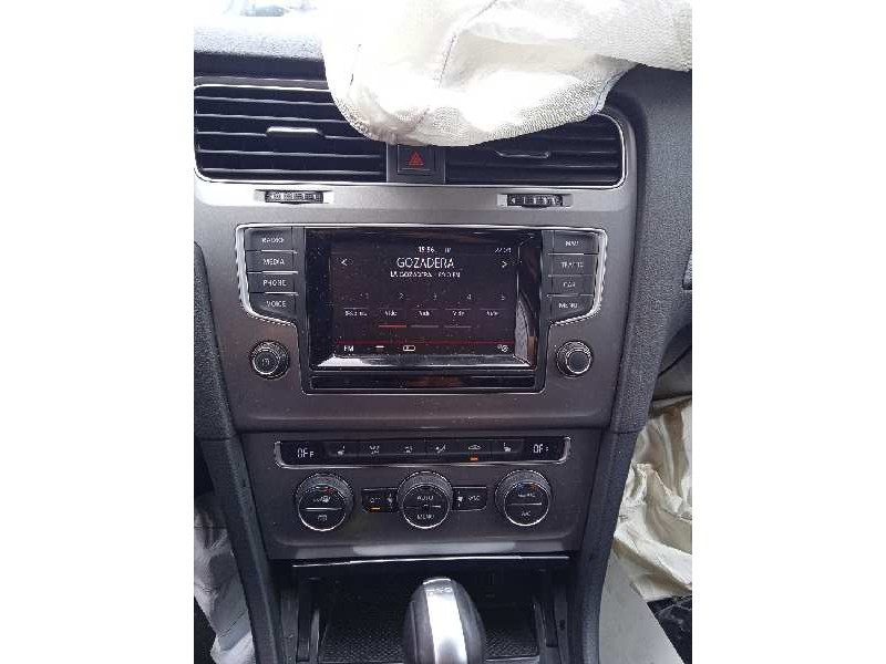 volkswagen golf vii lim. del año 2015