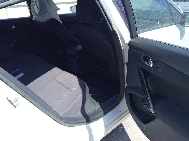 peugeot 508 del año 2012