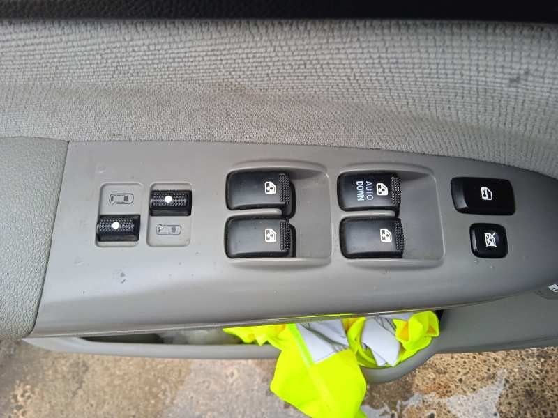 kia carnival del año 2010