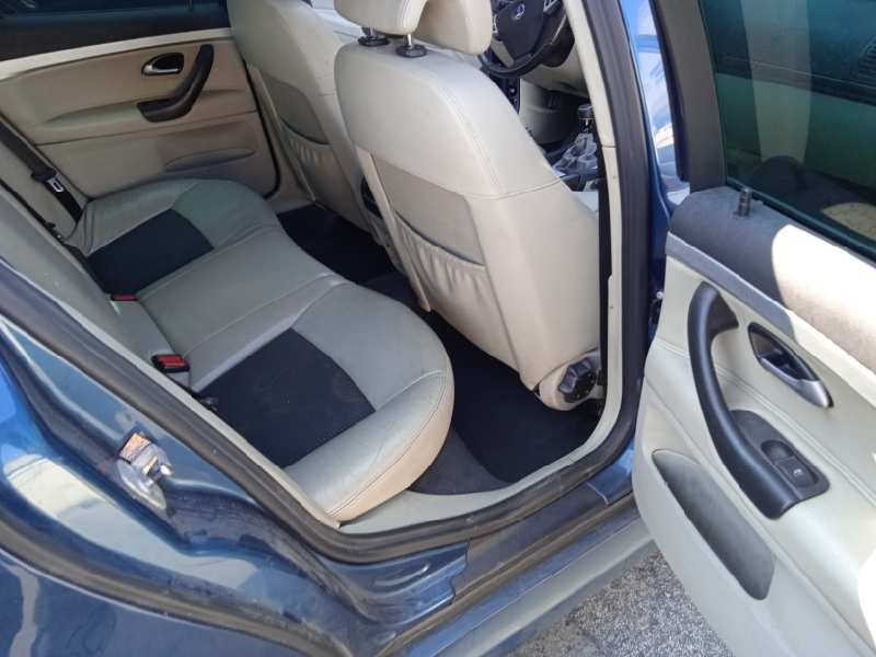 saab 9-3 berlina del año 2006