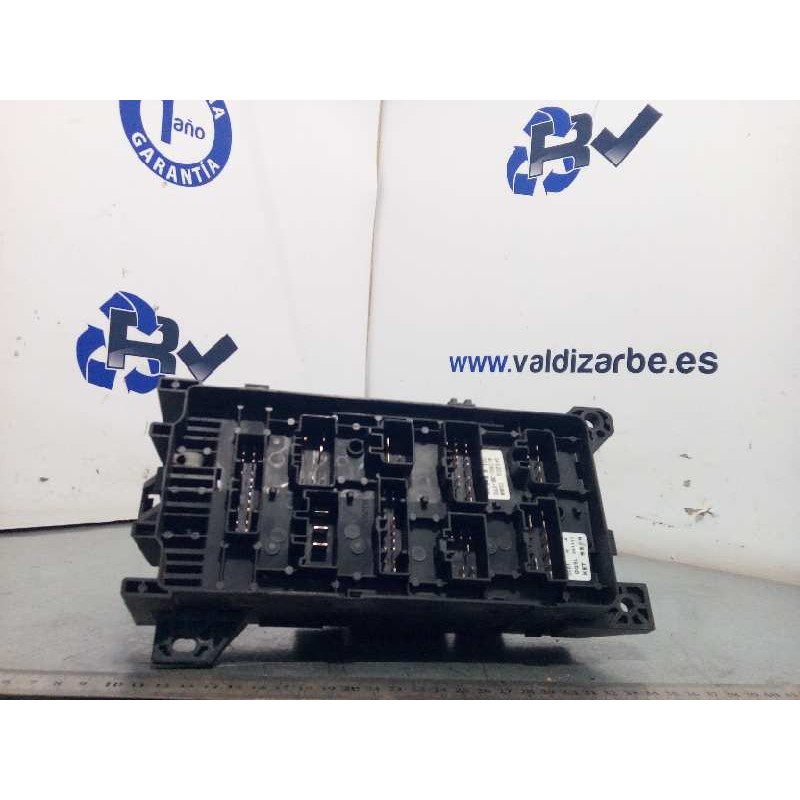 Recambio de caja reles / fusibles para kia sorento 2.5 crdi concept referencia OEM IAM 911603E070  