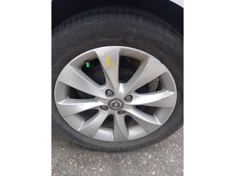 opel corsa e del año 2017