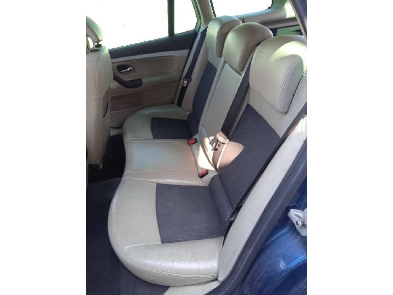 saab 9-3 berlina del año 2006