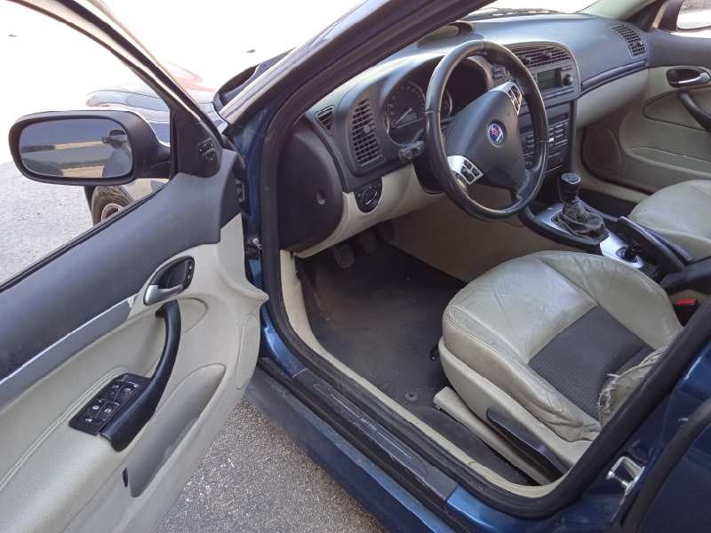 saab 9-3 berlina del año 2006