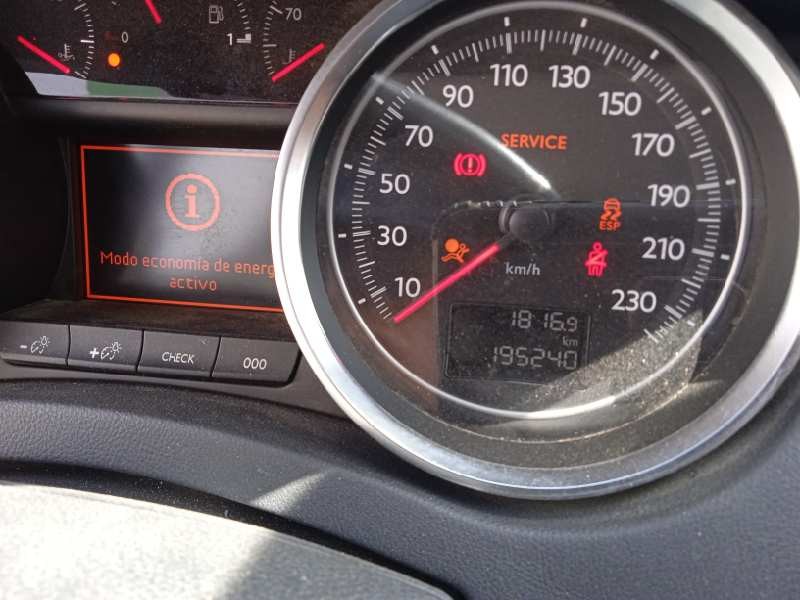 peugeot 508 del año 2012