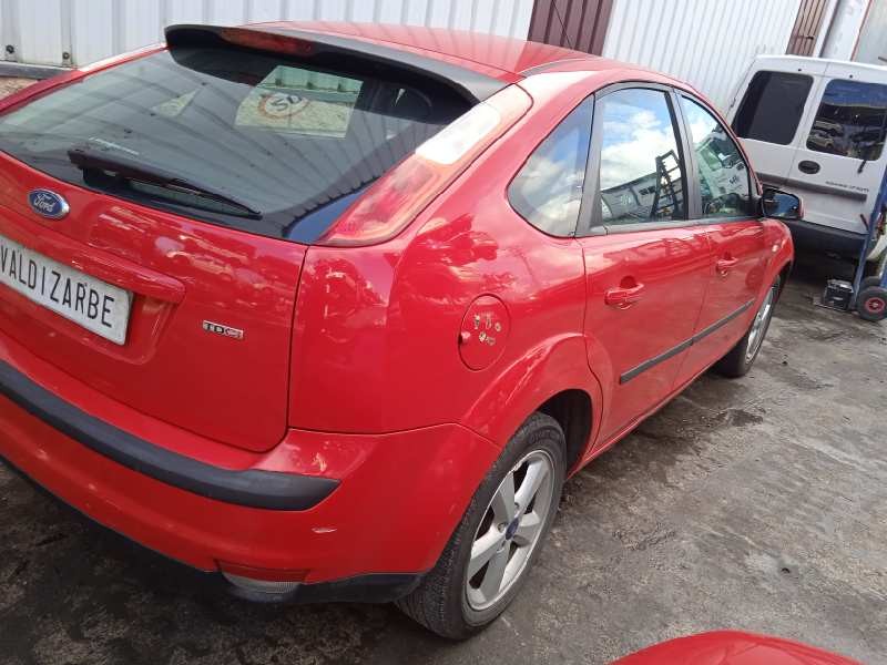 ford focus berlina (cap) del año 2007