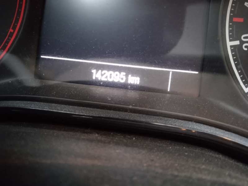 opel corsa e del año 2016