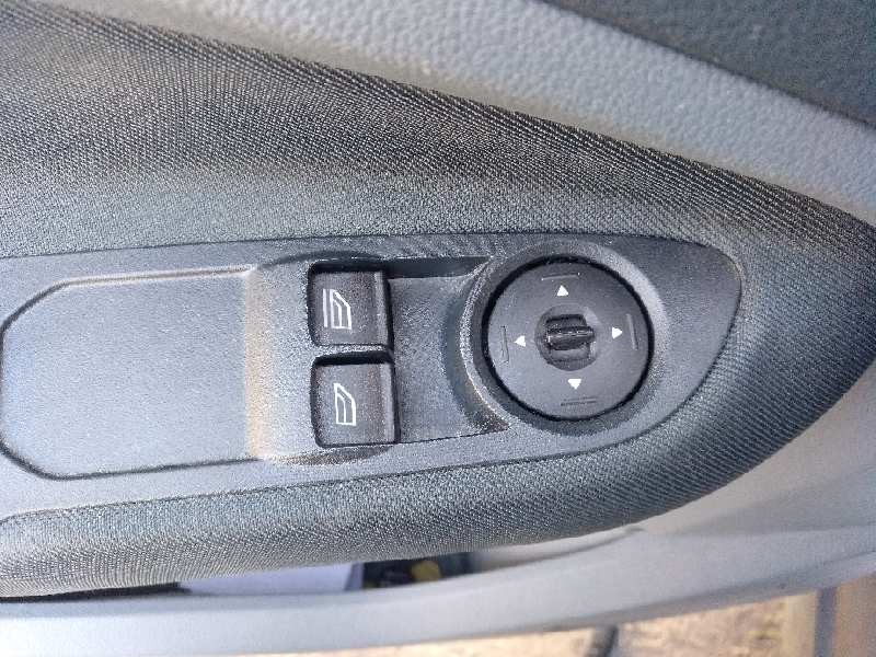 ford c-max del año 2013