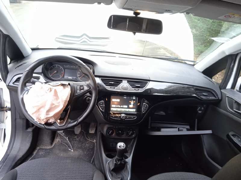 opel corsa e del año 2016