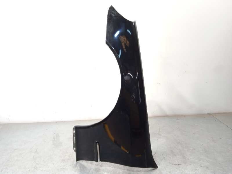 ALETA DELANTERA IZQUIERDA A2208800318 