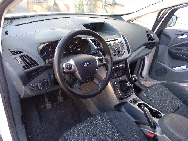 ford c-max del año 2013