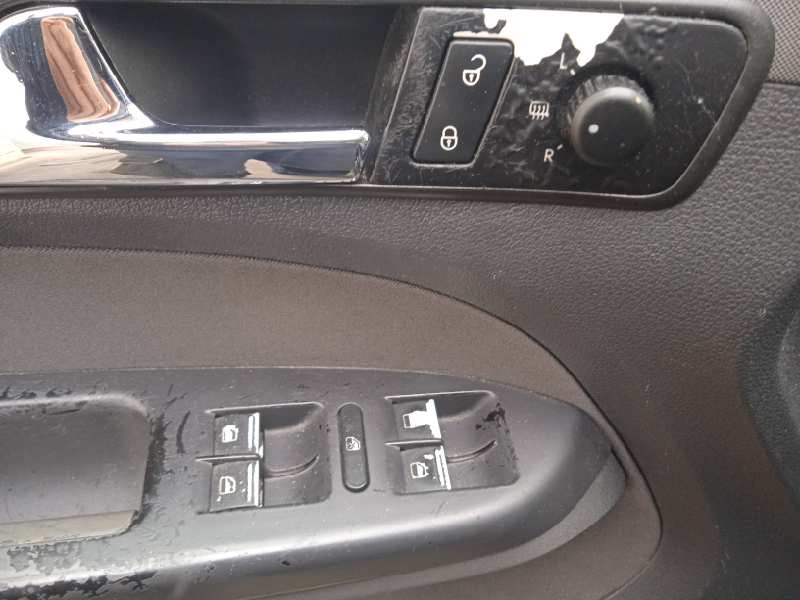 volkswagen touran (1t1) del año 2005