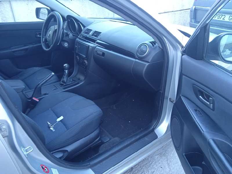 mazda 3 berlina (bk) del año 2005