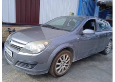 opel astra h berlina del año 2005