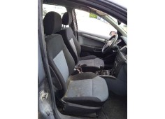 opel astra h berlina del año 2005 2