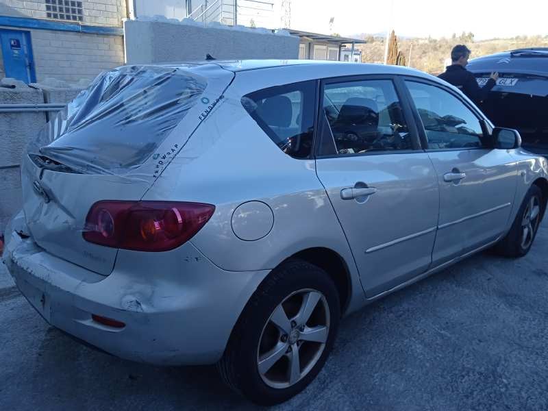 mazda 3 berlina (bk) del año 2005