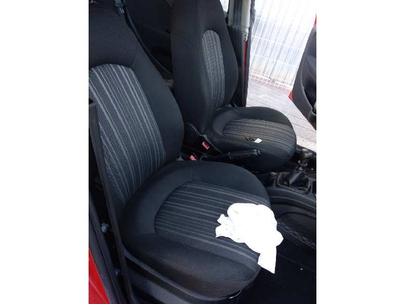 fiat punto (evo) (199) del año 2011